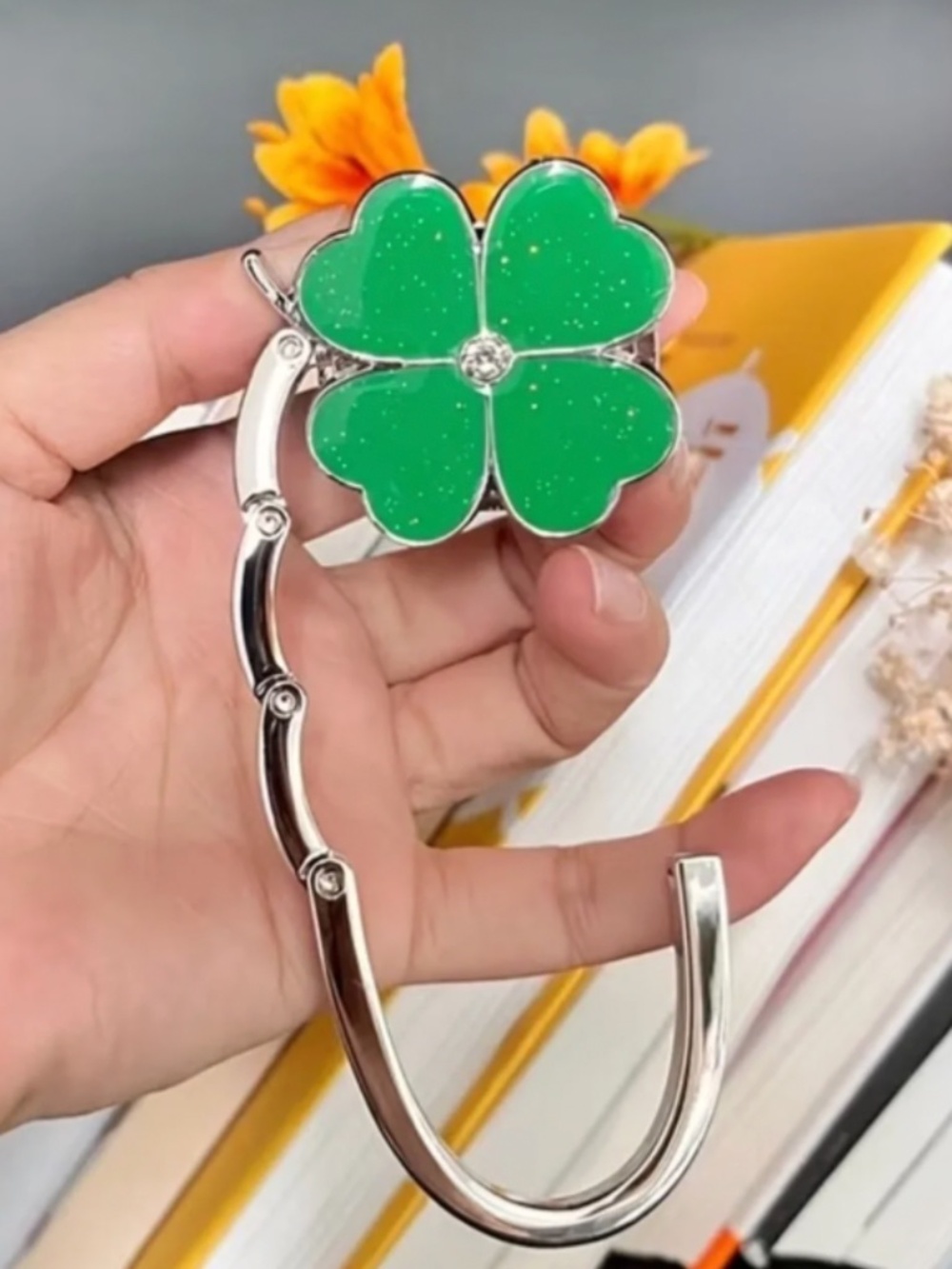Green Clover Portable Purse Hook